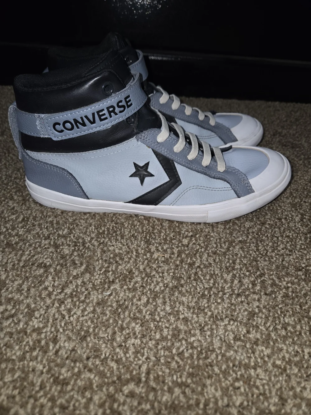 Converse Pro Leather High Top Sneakers in Light Blue & Black